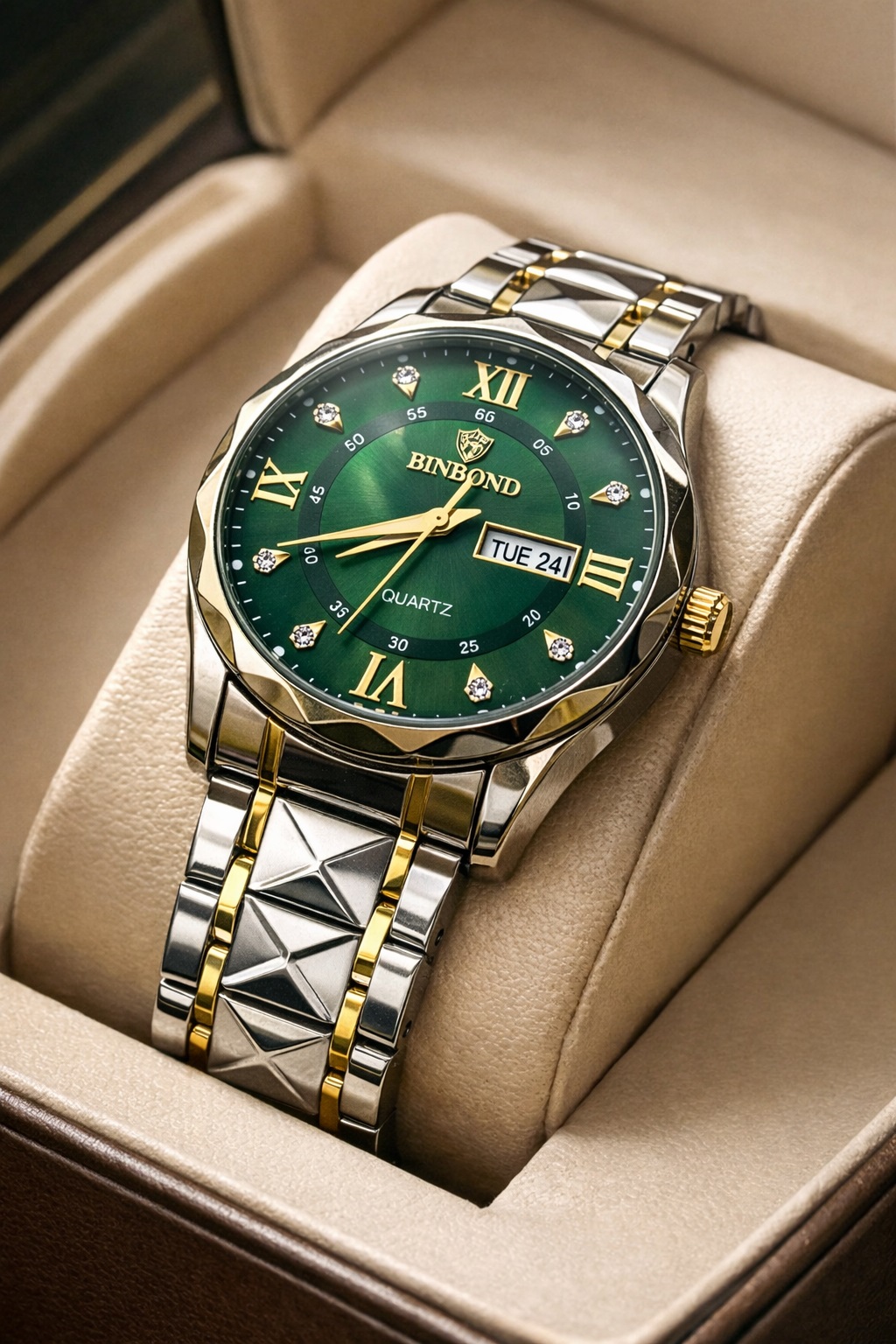 Binbond 2521 Men’s Luxury Wrist Watch | Stainless Steel | Quartz Movement | 30M Waterproof | Day &amp;amp; Date